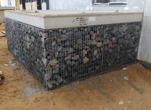 отделка габионами